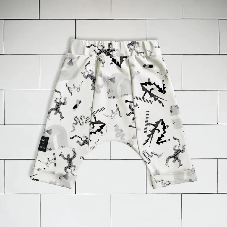 Kids College shorts Jungle Jam animal pattern colour black and white Vermét view2